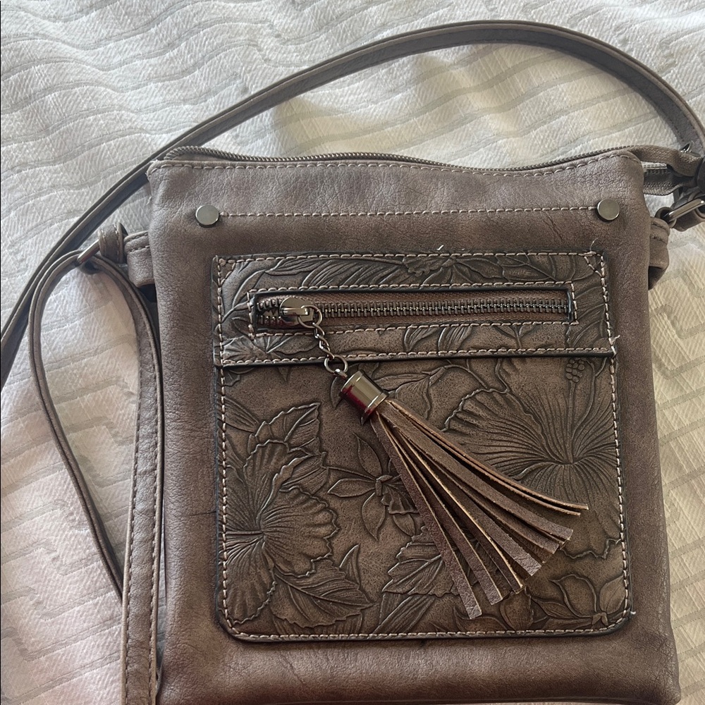 Liz Soto Women's Floral Embossed Tassel adjustable strap Crossbody Bag - pewter